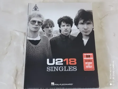 U2 18 Singles Book Tabs, Chords, Lyrics, Partitura Guitarra