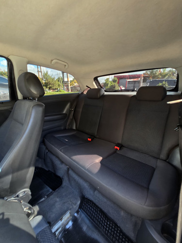 Volkswagen Gol Trend 1.6 Pack I 101cv 3p
