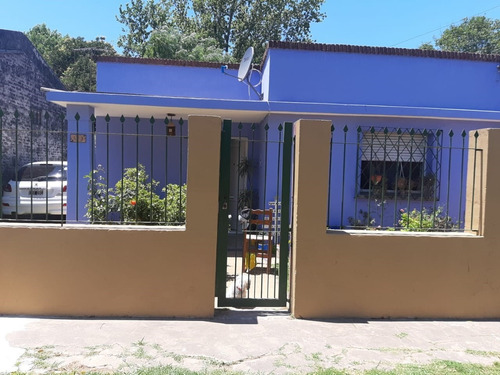 Imagen 1 de 9 de Casa  En Venta En Escobar, G.b.a. Zona Norte, Argentina