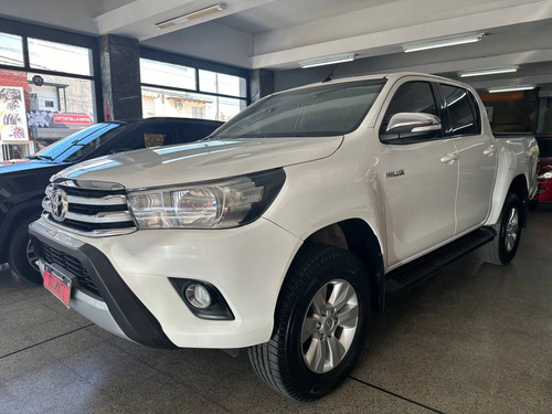 Toyota Hilux 2.8 Cd Srv 177cv 4x2