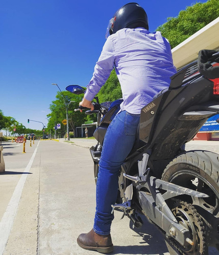 Imagen 6 de 9 de Clases Manejo Moto Alquiler 110 A 400cc Alquiler Examen