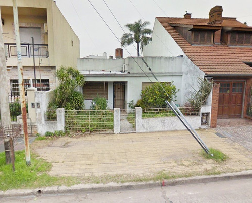 Casa En Venta En Villa Sarmiento