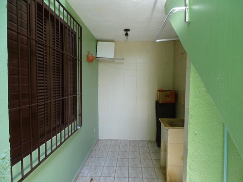 Imagem 10 de 25 de Linda Casa Com Solarium Òtima Localização 300m. Do Mar - Ca0056