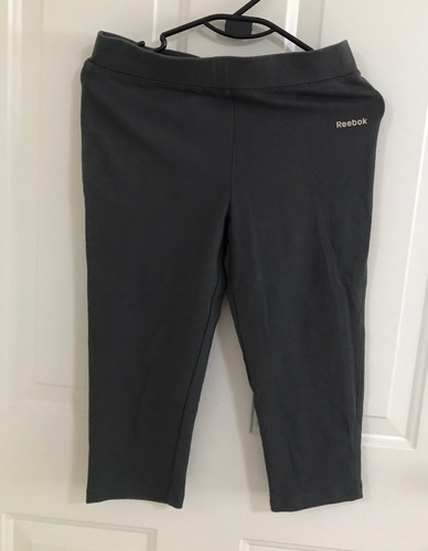 Pantalón Deportivo Capri Para Dama Reebok Talla S Gris