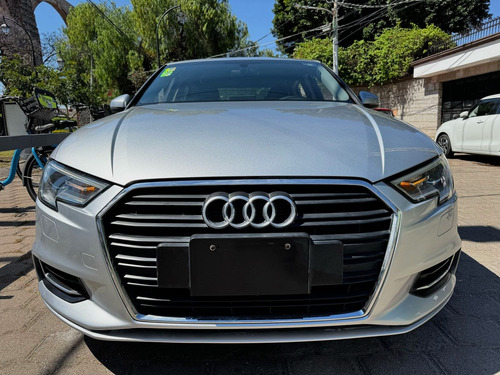 Audi A3 1.4 Sedán Select At Dsg