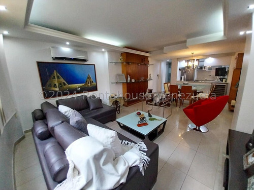 Apartamento En Venta En Campo Alegre Chacao Caracas Duplex Precio Negociable