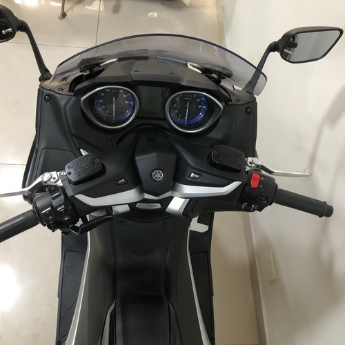 Imagen 10 de 15 de Yamaha T-max Scooter Usado 530 Abs Tmax 2018 Permutas