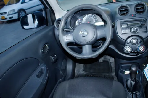 Nissan March 1.6 Active Plus