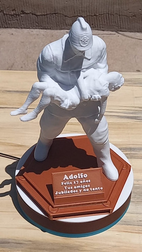 Estatua Bombero Voluntario Impresa En 3d