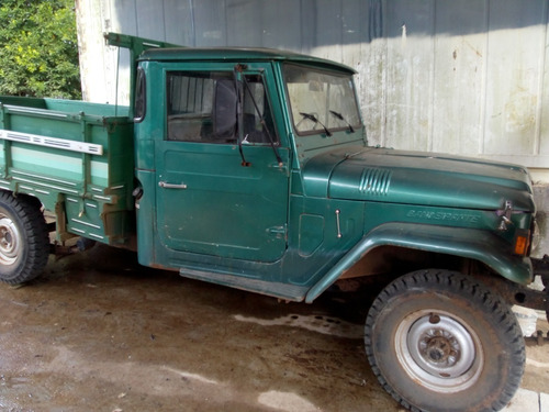 Toyota Bandeirantes Cabine Simples E Carroceria Estendida