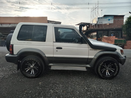 Mitsubishi Montero 3p Mecanico 4x4 Blanco Mod 1996