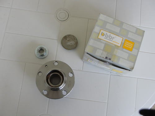 Cubo De Rueda Trasera Volkswagen/golf Iv/bora/seat/leon