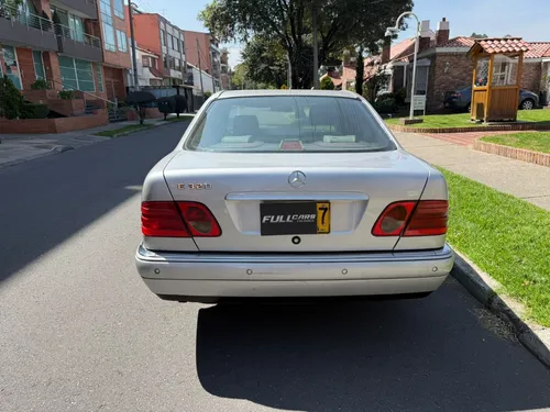 Mercedes-Benz Clase E 3.2 W210