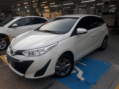 Toyota Yaris Toyota Yaris 1.5 XL Plus Connect CVT (Flex)