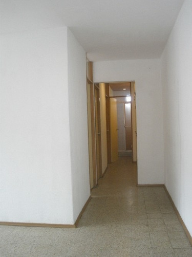 Imagen 2 de 13 de Venta Apartamento 3 Dormitorios Euskal Erria 71 Con Renta