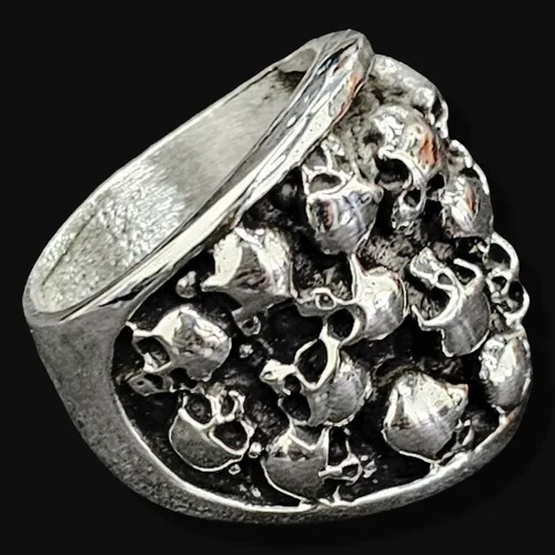 Anillo Con 21 Calaveras De Plata 2 5 X 2 Cm 22 Gr Art 325 Env o