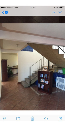 Vendo Casa Amplia, Sala Doble Altura En Juriquilla