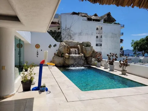 Casa En Venta En Acapulco Con Vista A La Bahía