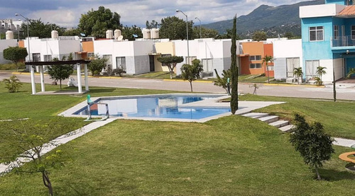 Casa En Condominio Xochitepec, Morelos