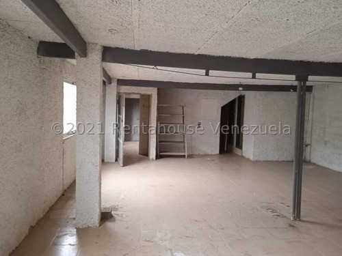 Imagen 11 de 15 de Ramiro E. Ruiz Vende Edificio En El Cementerio Mls #22-11071