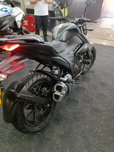 Gixxer 250 2023 Único Dueño