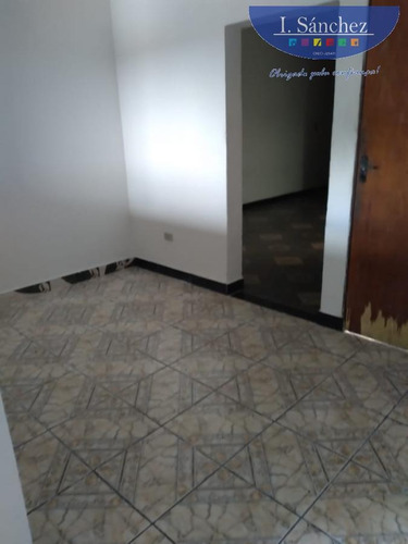 Imagem 10 de 11 de Casa / Apartamento Para Locação Em Itaquaquecetuba, Jardim Luciana, 1 Dormitório, 1 Banheiro, 1 Vaga - 210511e_1-1891681