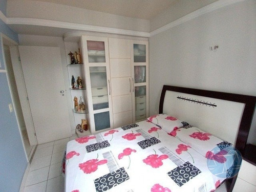 Imagem 8 de 15 de Apartamento No Tirol - V-11768