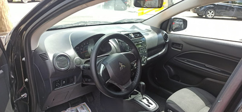 Imagen 3 de 8 de Mitsubishi Mirage 2017 Negro