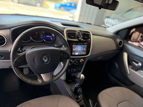 Renault Logan 1.6 Privilege 105cv