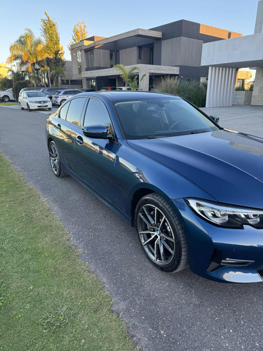 BMW Serie 3 3.0 330i Sedan Sport Line 252cv