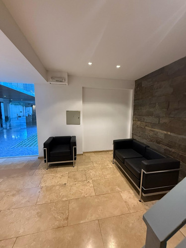 Departamento En Alquiler En Banfield, Lomas De Zamora, G.b.a. Zona Sur