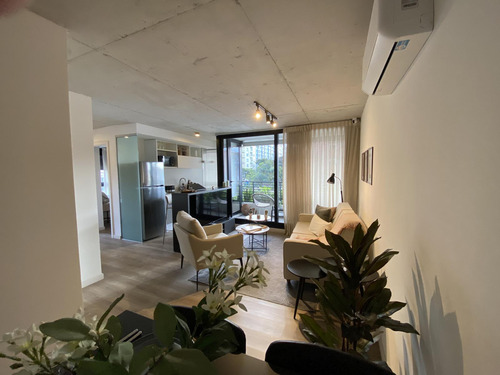 A Estrenar, Apartamento 2 Dormitorios Sobre Av Libertador!