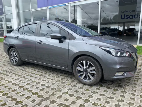 Nissan Versa 1.6 Advance