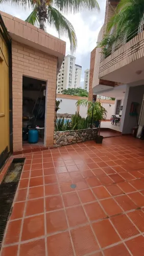 Vendo Quinta En Naguanagua.