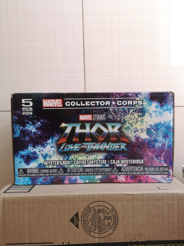 Imagen 1 de 2 de Funko Pop Thor Love And Thunder Marvel Box Collector