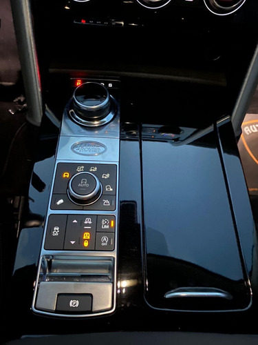 Imagem 11 de 13 de Land Rover Discovery Hse 7l