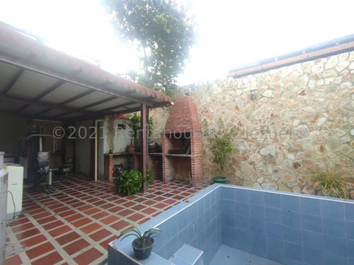 Imagen 20 de 20 de Casa Remodelada En Venta Palo Negro Conj Priv Estef 22-7076