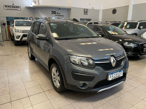 Renault Sandero Stepway 1.6 Privilege 105cv