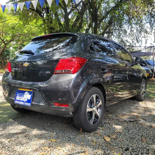 Chevrolet Onix 1.4 Ltz 5 p
