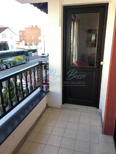 Apartamento En Peninsula- Ref: 1395