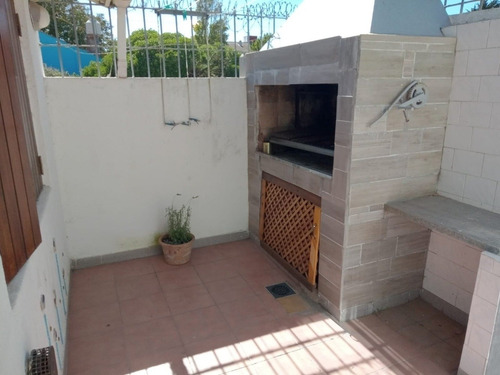 Imagen 4 de 12 de Chalet En Ph 3 Ambientes Caisamar