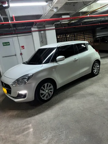 Suzuki Swift Hibrido 2022