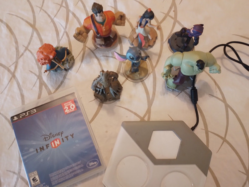 Juego Infinity Ps3 Con Figuras Y Base