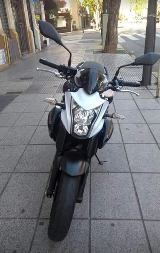 Imagen 7 de 8 de Kawasaki Er6n