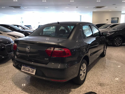 Imagem 2 de 9 de Volkswagen Voyage 1.6 Mi Comfortline 8v Flex 4p Manual