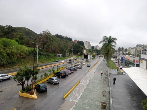 Local Centro Comercial Club De Campo