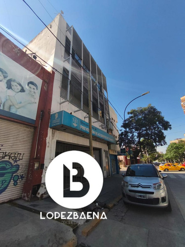 Oficina Comercial Zona Centro De La Ciudad De Córdoba - Facil Acceso Por Arteria Principal.!