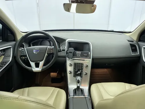 Volvo XC60 2.0 T5 Awd Summum