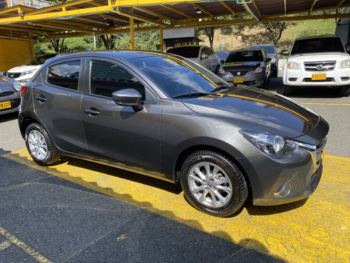 Mazda 2 1.5 Touring