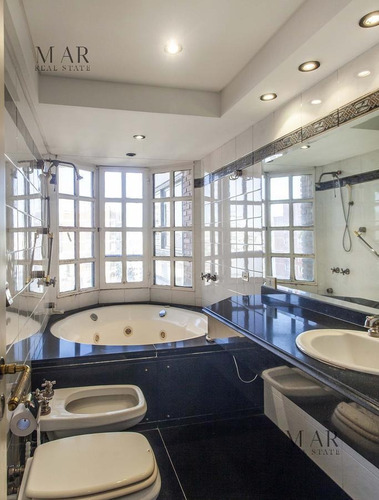 Imagen 26 de 30 de Exclusivo Semipiso En Venta. 3 Dor, 1 Dep, 2 Cocheras Y Baulera